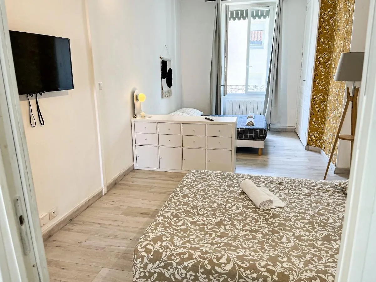 Suite Magelan Villeurbanne France